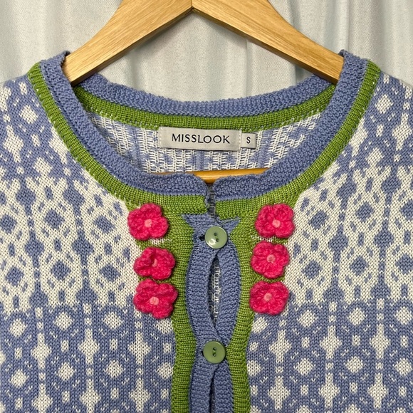 MISSLOOK Periwinkle, White, Blue, Lime Green and Pink Flower Rosette Sweater - Picture 7 of 9